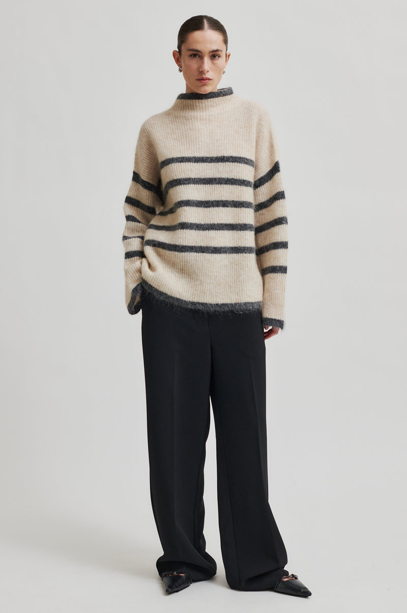 Ovalis Knit T-Neck