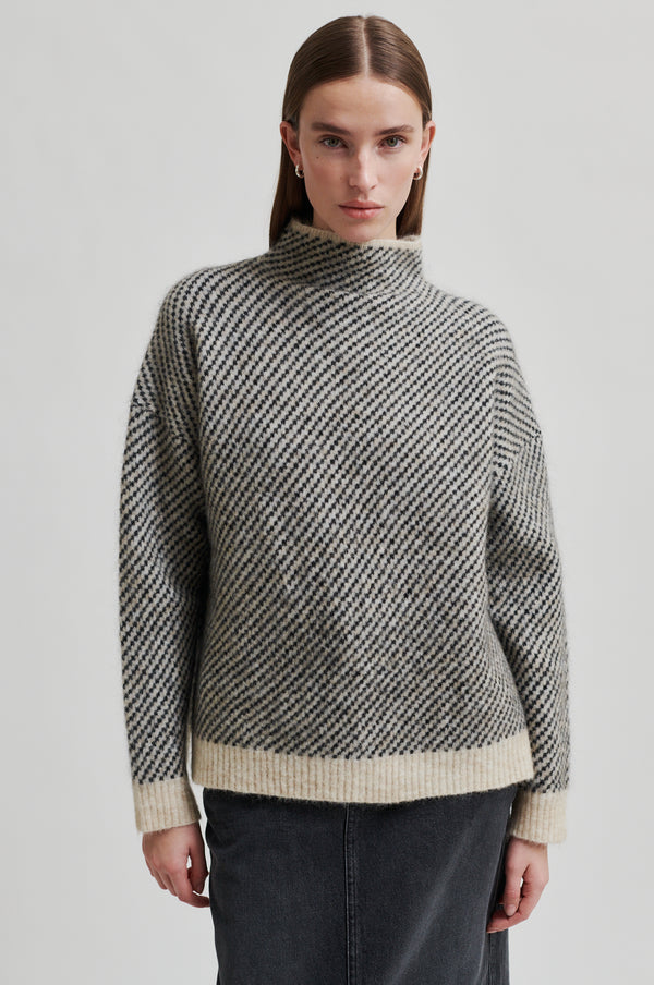 Capella Knit T-Neck