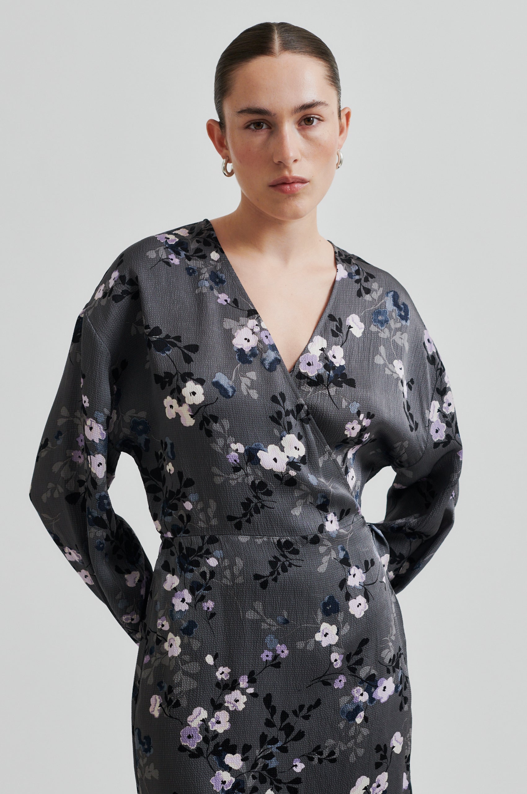 Second female break wrap dress deals