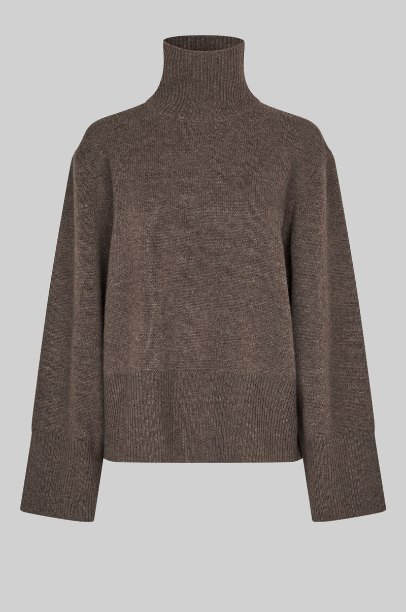 Alpha Knit T-Neck