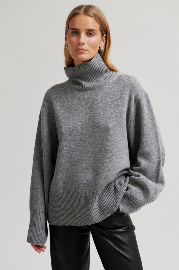 Alpha Knit T-Neck