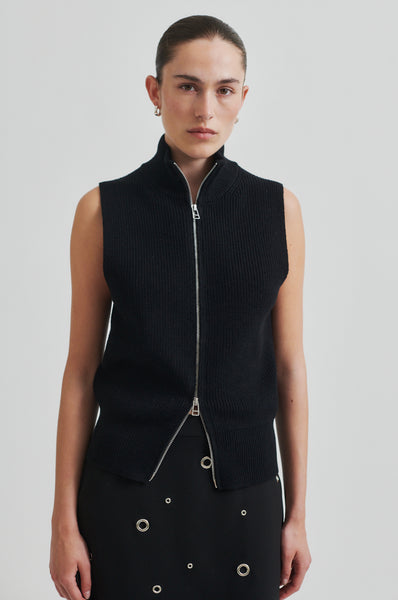 Yora Knit Zip Vest – secondfemale.com