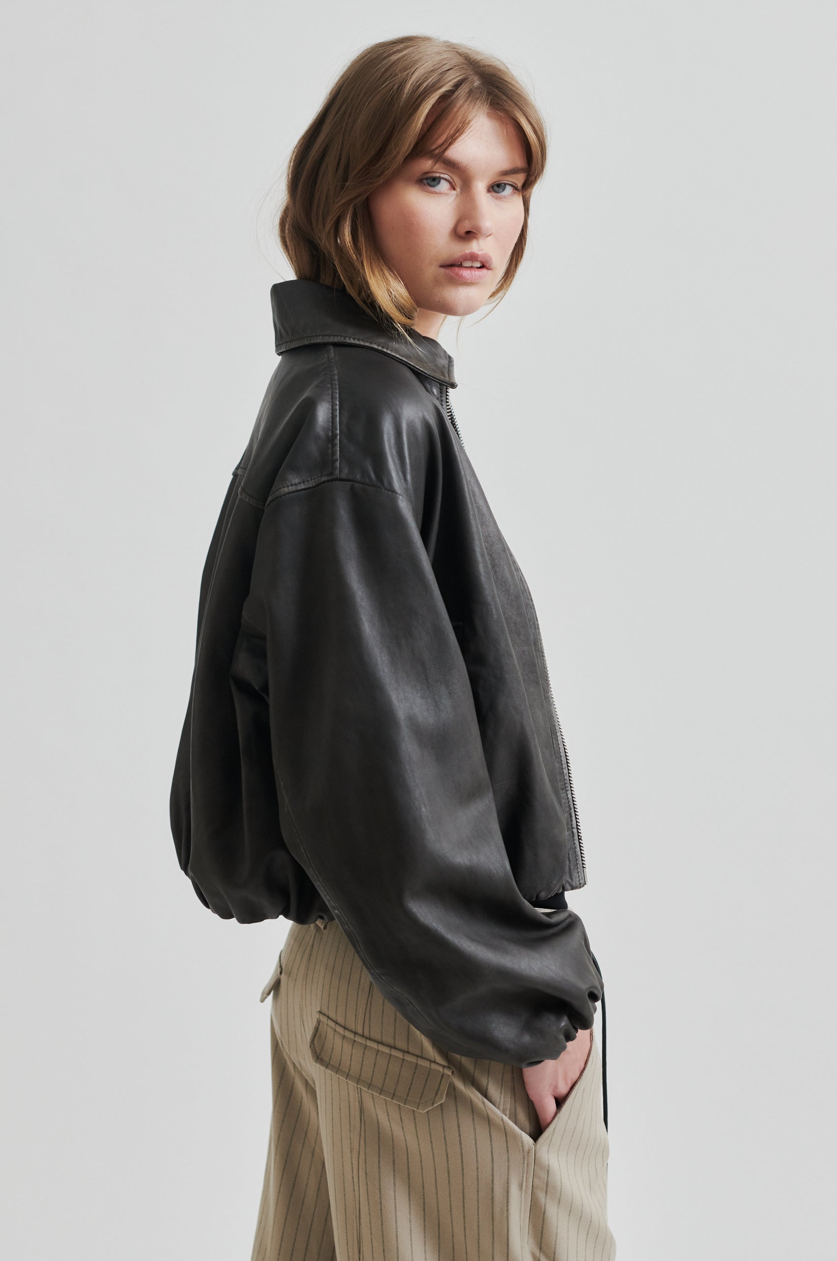 【Anyone more】Refit Long Leather Jacket Lato Leather Bomber Jacket – secondfemale.com
