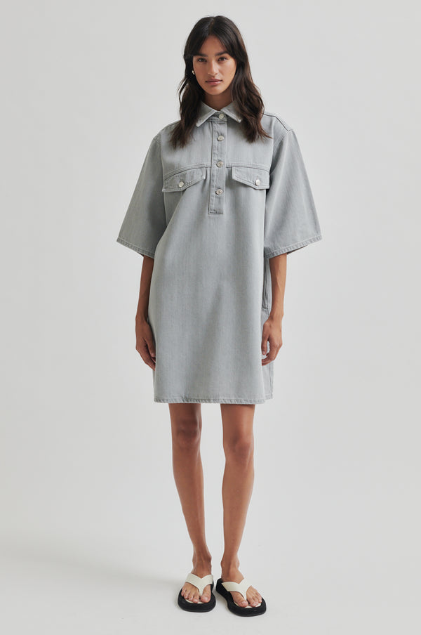 Esso Dress