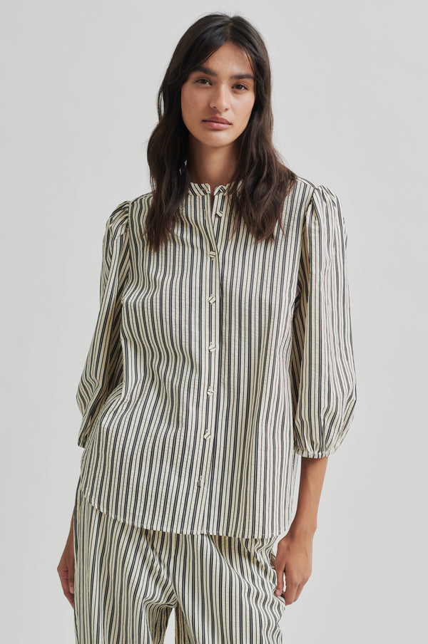 Serifa Shirt