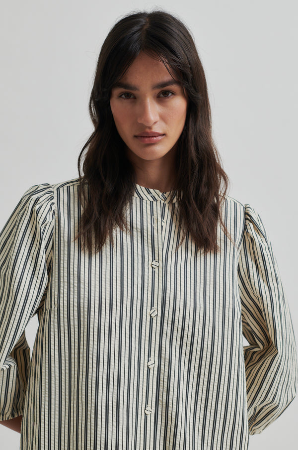 Serifa Shirt