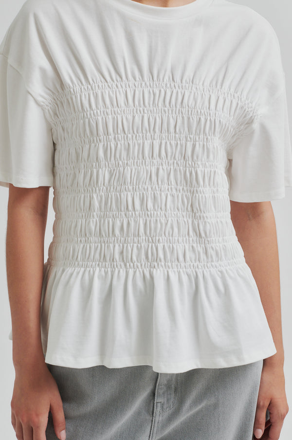 Magali Tee