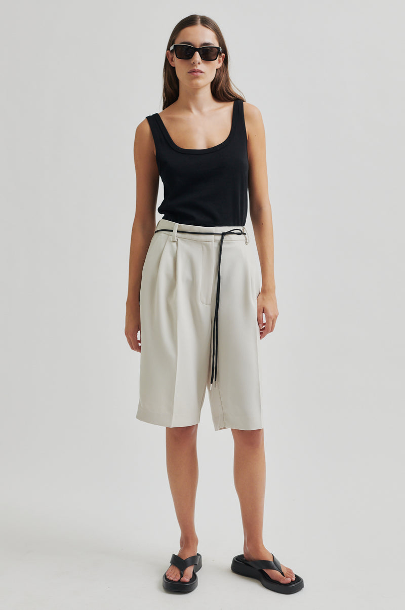 Fique String Shorts