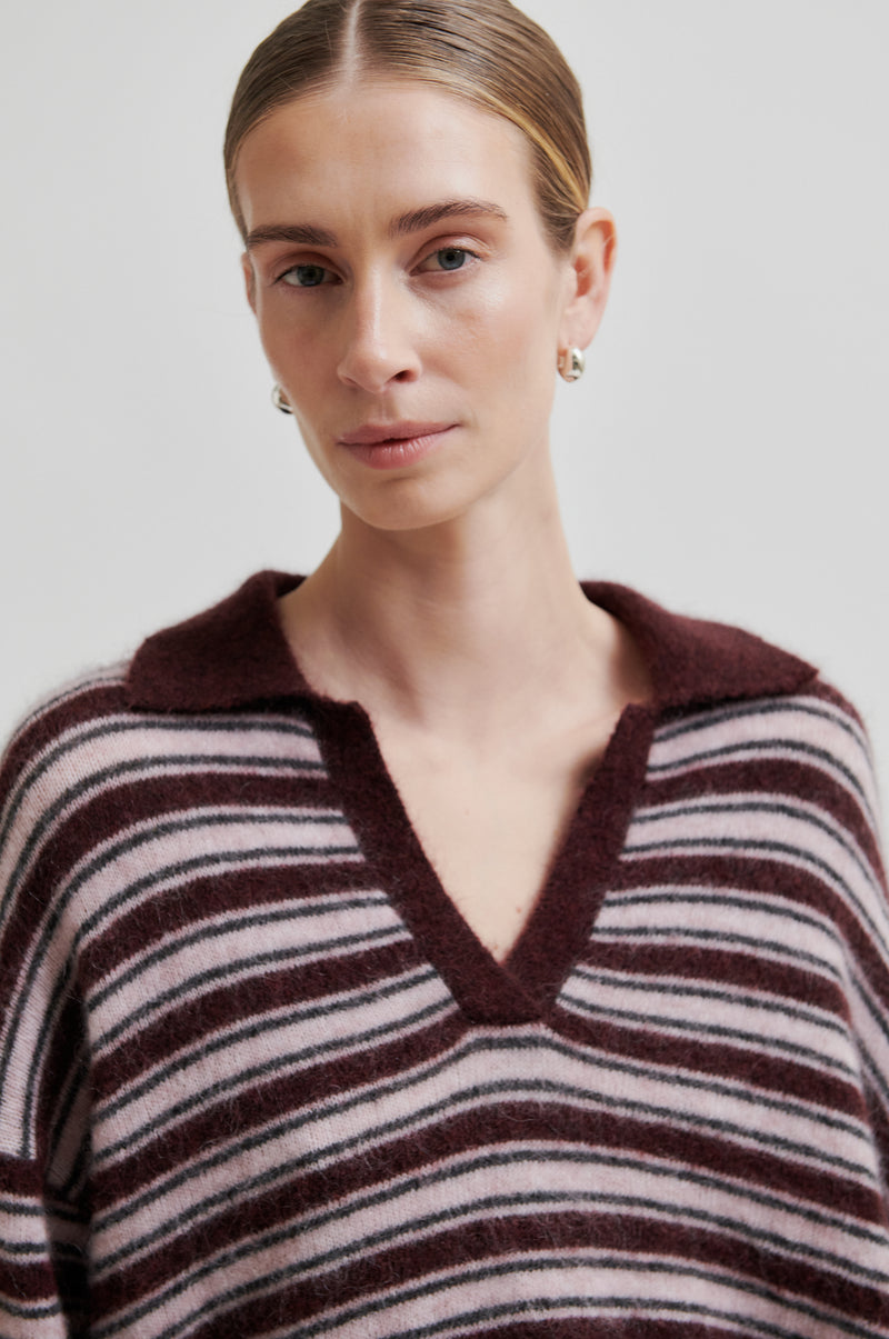 Vienna Knit Collar