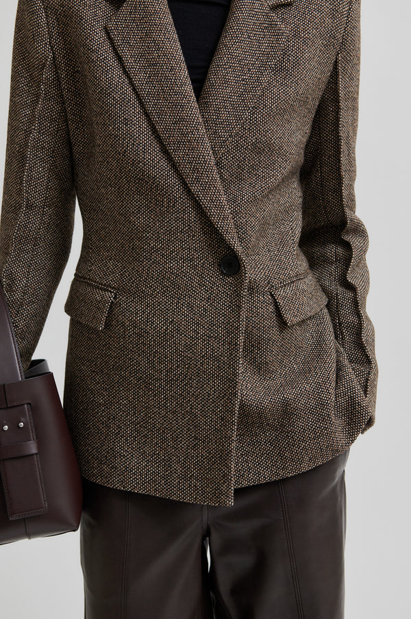 Emi Fitted Blazer