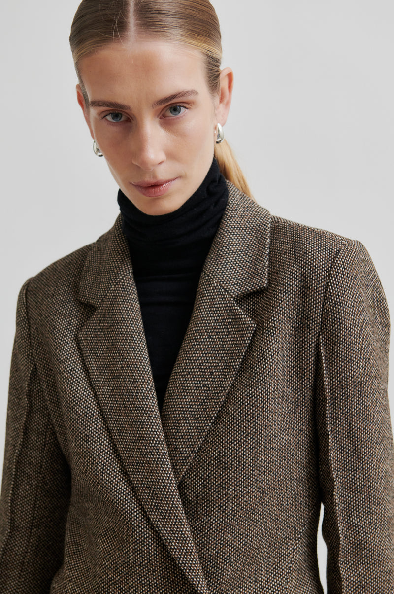 Emi Fitted Blazer