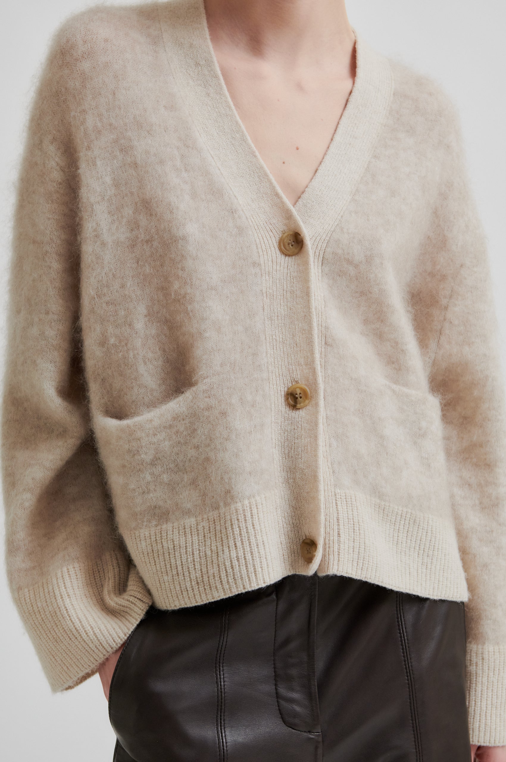 【新商品！】Annelise Knit Cardigan Annelise Knit Cardigan