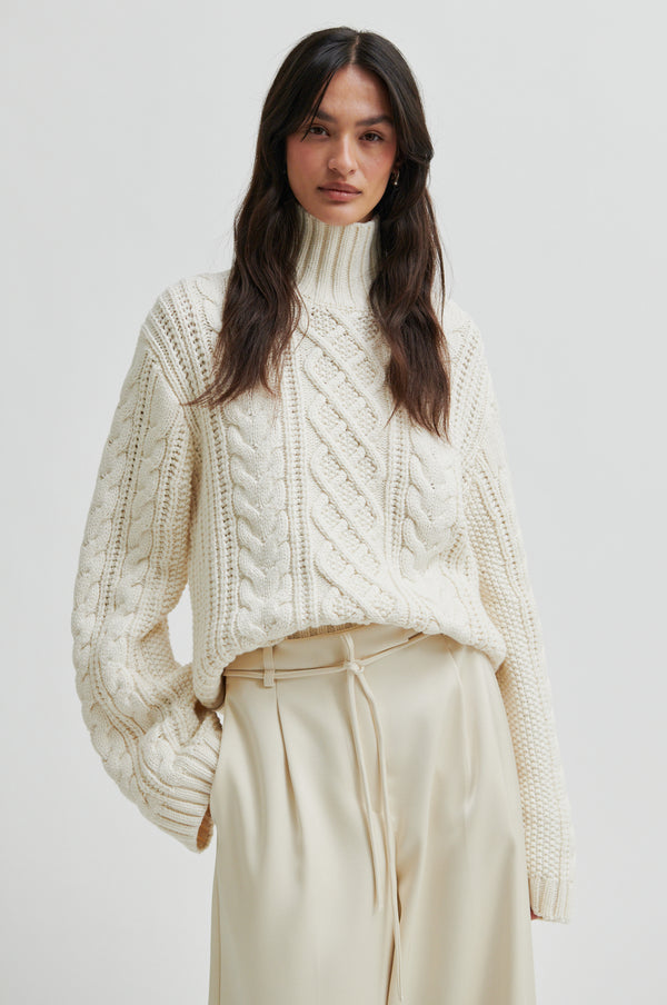 Auburn Knit T-Neck