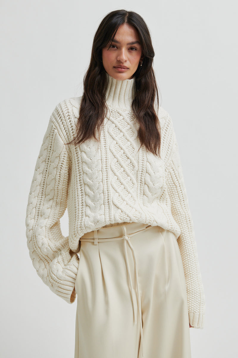 Auburn Knit T-Neck