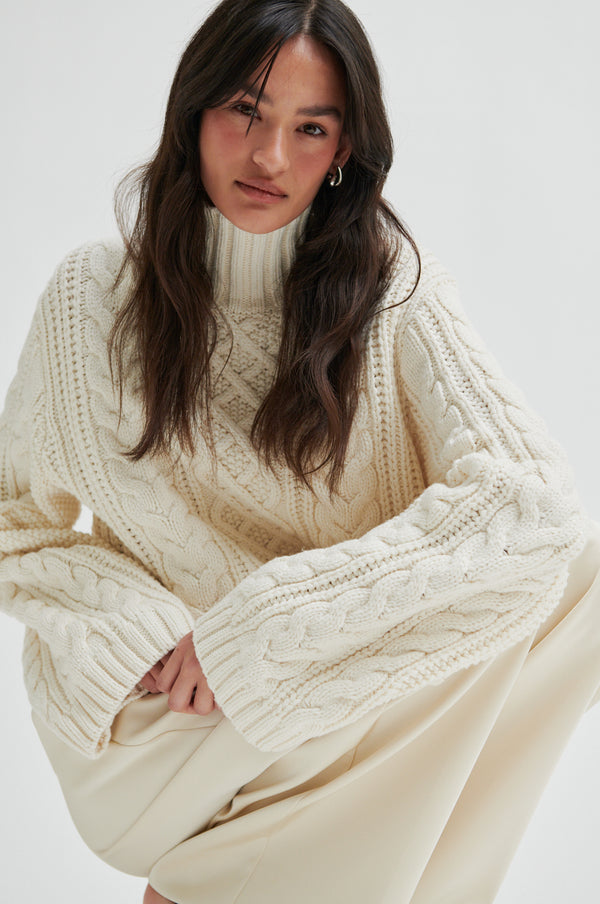 Auburn Knit T-Neck