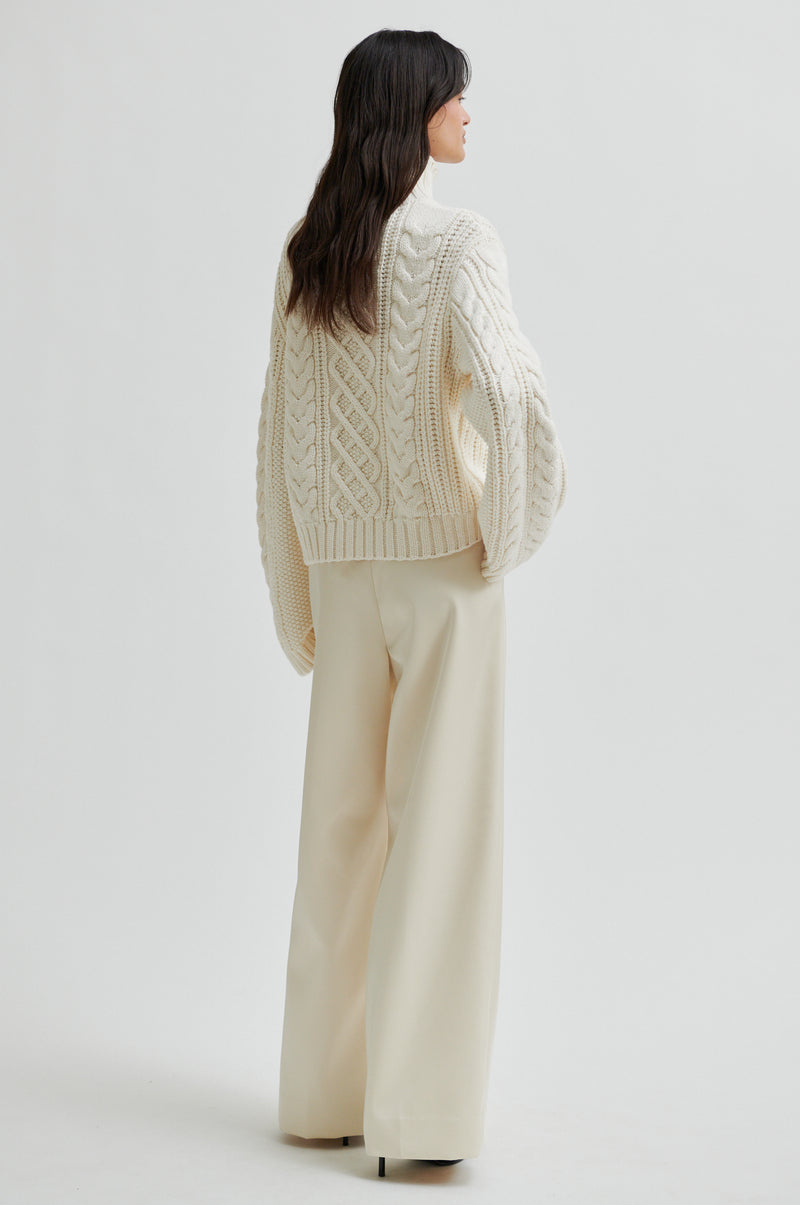 Auburn Knit T-Neck