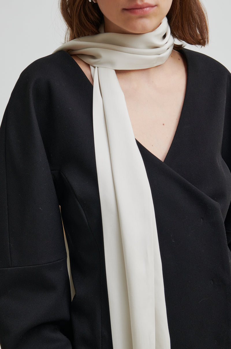Satine Scarf