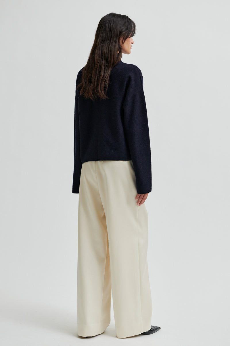 Life Knit T-Neck