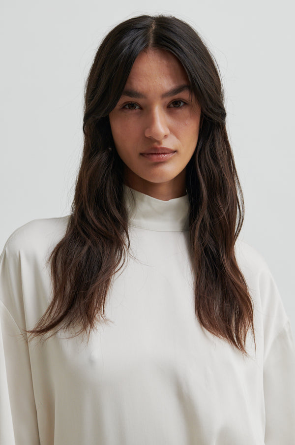 Twist Tee