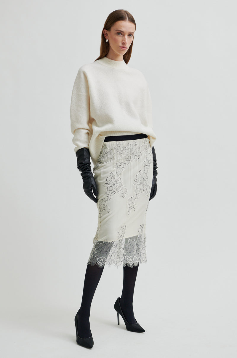 Wila Lace Skirt