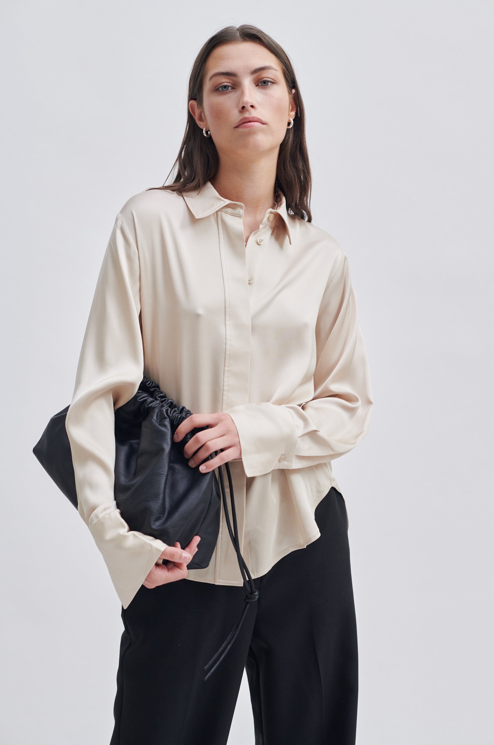 Galla Classic Shirt – secondfemale.com